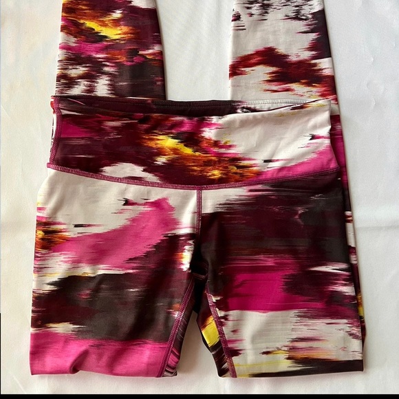 Lululemon Wunder Under Pant III Pigment Wind Berry - Picture 2 of 6